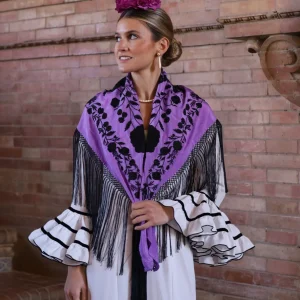 MANTON TRIANA LILA BORDADO NEGRO