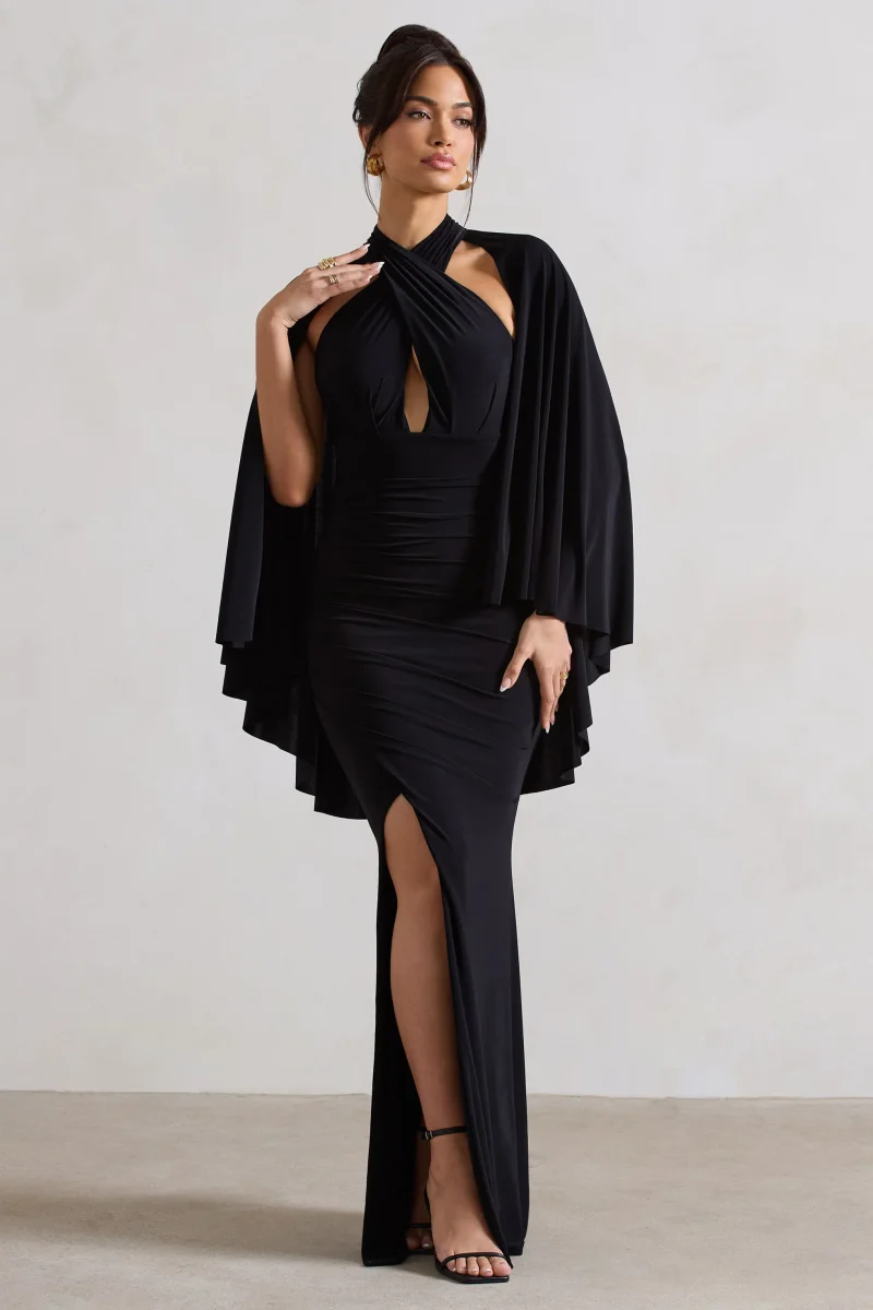 Audrina | Vestido Negro Largo con Pliegues, Cuello Halter, Abertura y Capa - Imagen 6